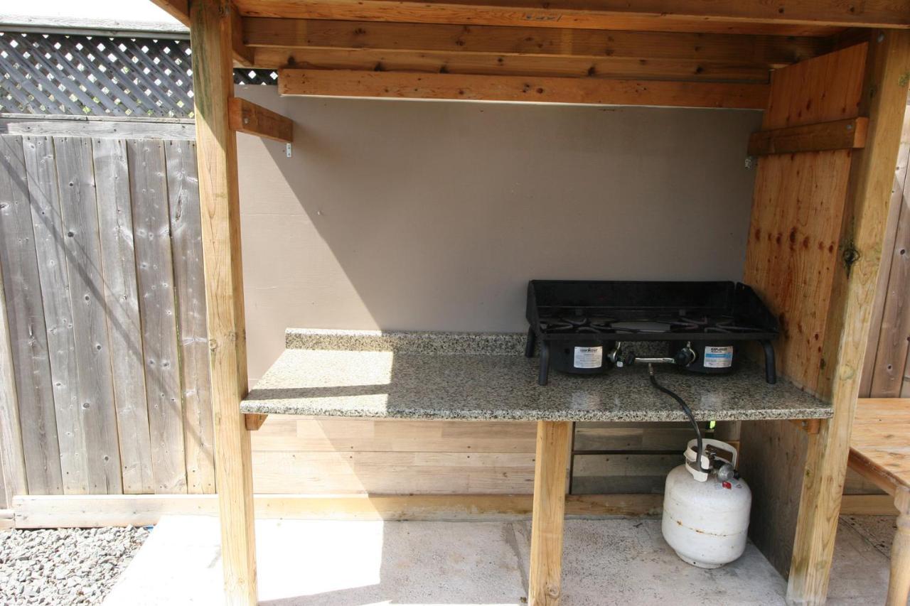 Pelican Guest House. Village Style Living. Spend Vacation Time In Eco Place! Fort Erie Esterno foto